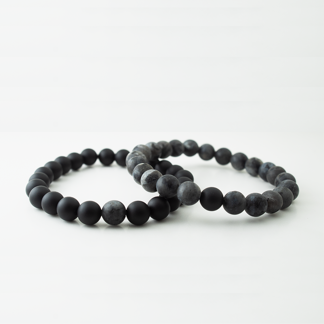 MATT LARVAKITE x MATT BLACK STONE BRACELET