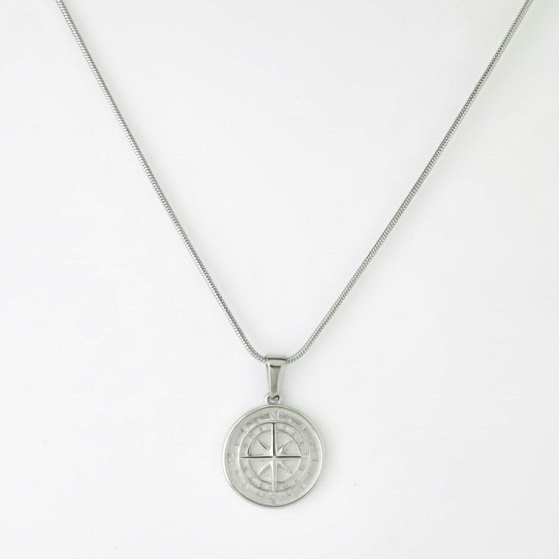 COMPASS PENDANT (SILVER)