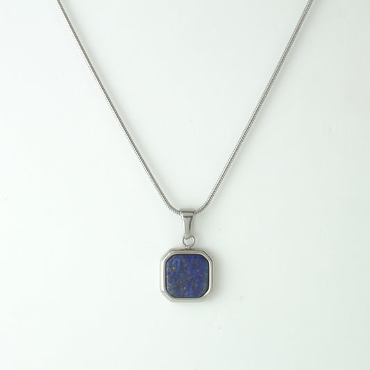 LAPIS STONE DELTA PENDANT (SILVER)