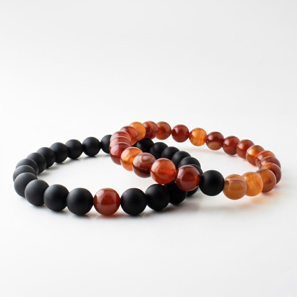 RED STRIPE AGATE x MATT BLACK STONE BRACELET