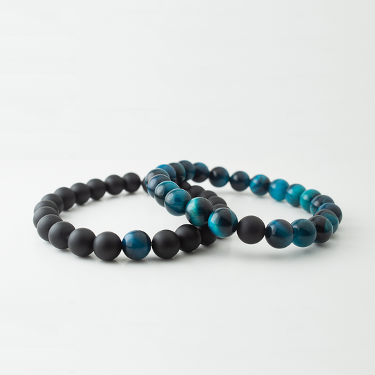 BLUE TIGER EYE x MATT BLACK STONE BRACELET
