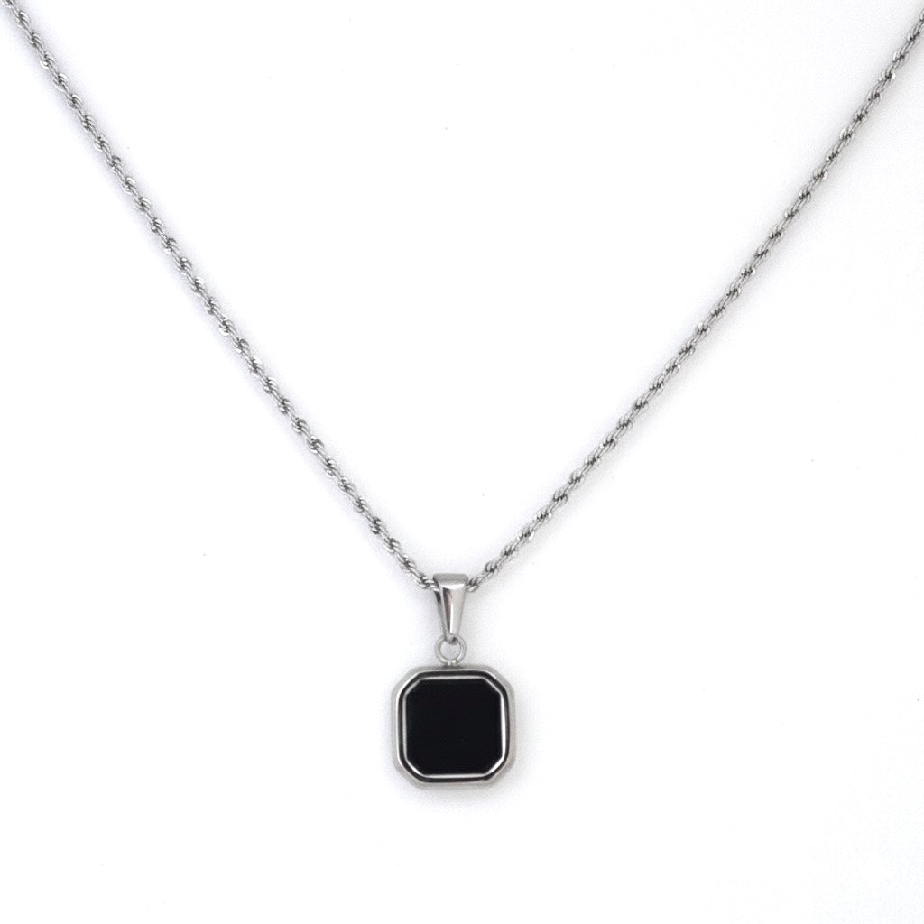 DELTA PENDANT (SILVER)