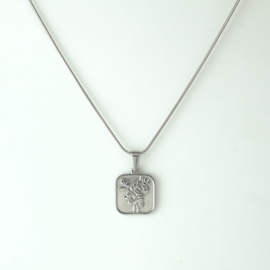ROSE SQUARE PENDANT (SILVER)