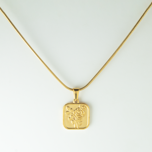 ROSE SQUARE PENDANT (GOLD)