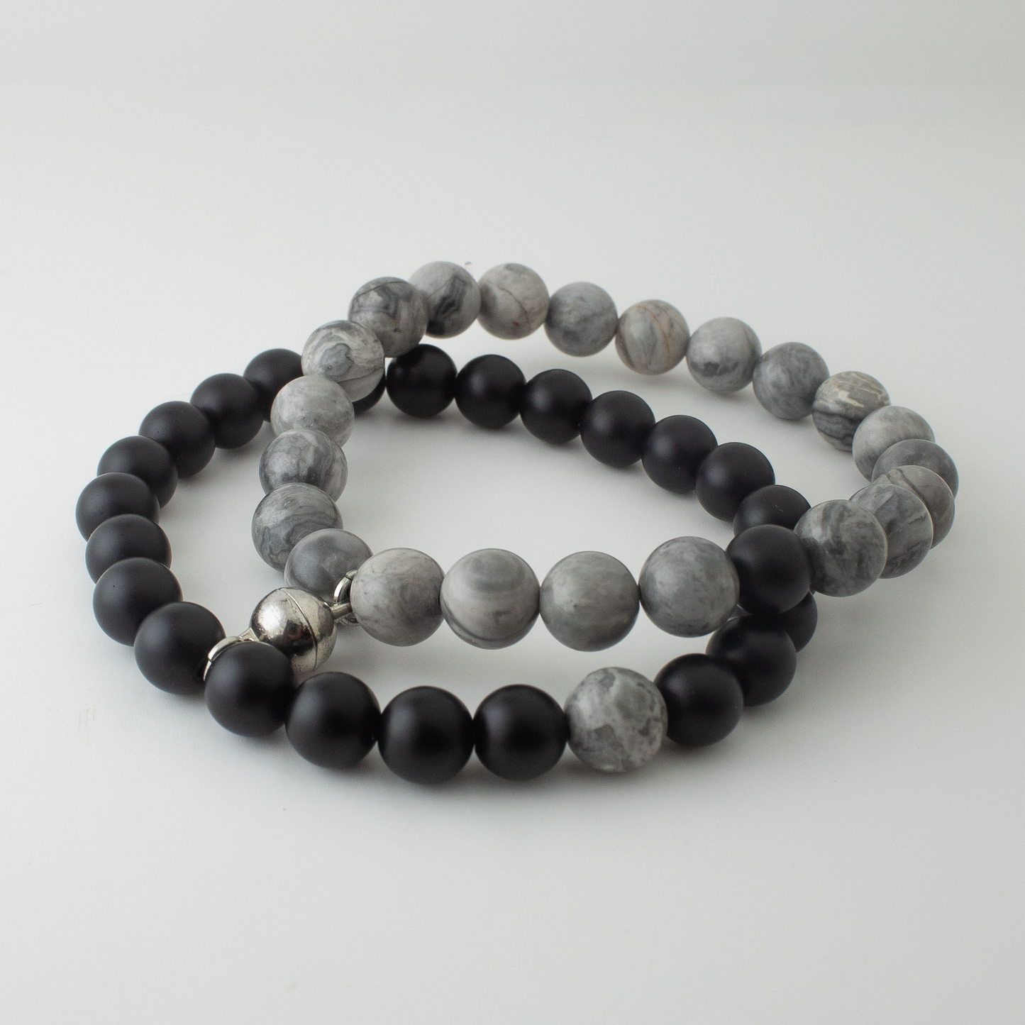 GREY JASPER x MATT BLACK MAGNETIC STONE BRACELET
