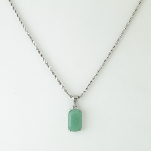 GREEN AVENTURINE PENDANT (SILVER)