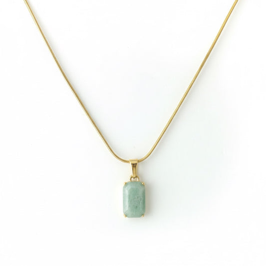 GREEN AVENTURINE PENDANT (GOLD)