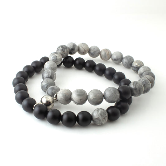 GREY JASPER x MATT BLACK MAGNETIC STONE BRACELET