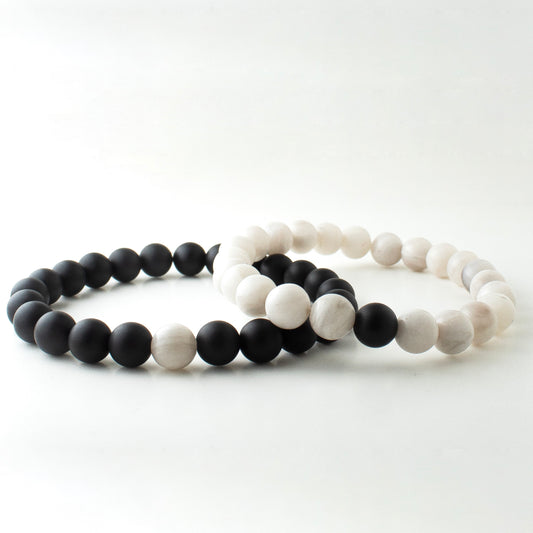 WHITE LACE AGATE x MATT BLACK STONE BRACELET